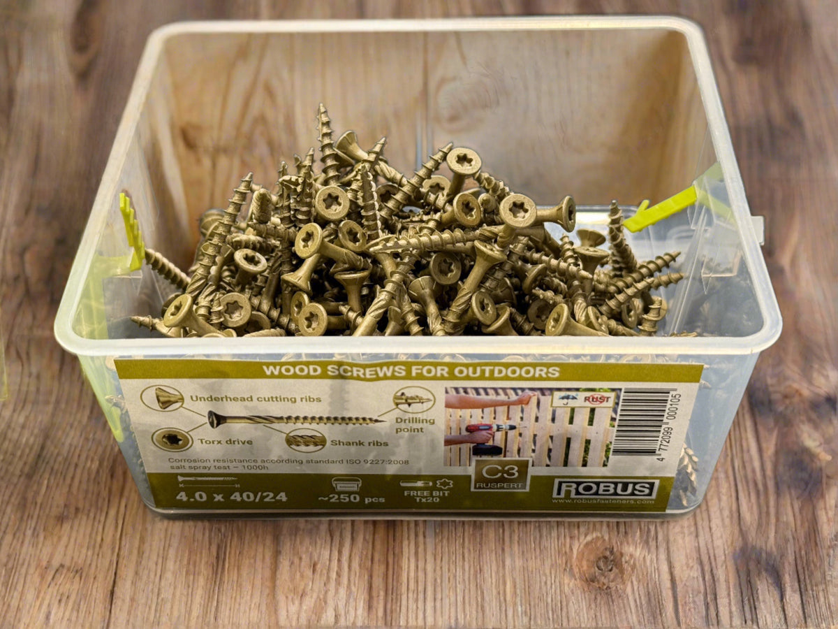 BUY 4x40 mm, Outdoor Wood Screws, Box of 250 pcs, Double Countersunk TX, Anti-Rust C3 | GREEN FINGER IRELAND