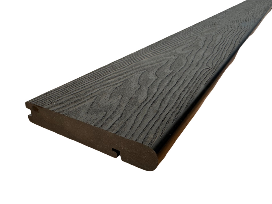 Composite Rounded Step Board, Wood Grain, One Sided, Black, 142x25 mm, 4 m (5.6x1 inch, 13.1 ft)