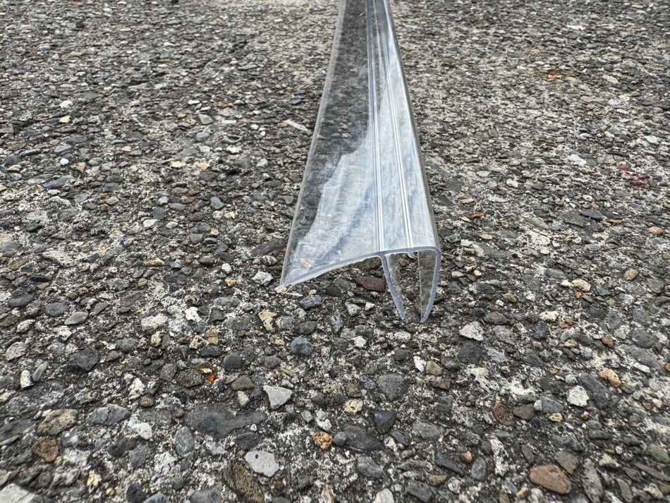 Plastic F Profile 10 mm, 6 m(19.7 ft)