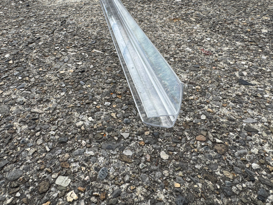 Plastic F Profile 10 mm, 6 m(19.7 ft)